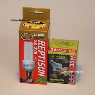 Godt sæt pærer: Reptisun UVB 5,0 og en 35 watt halogen varmepære. www.SkildpaddeShop.dk